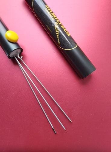 RETRACTABLE BAIT UP FORK - 3 PRONG VERSION